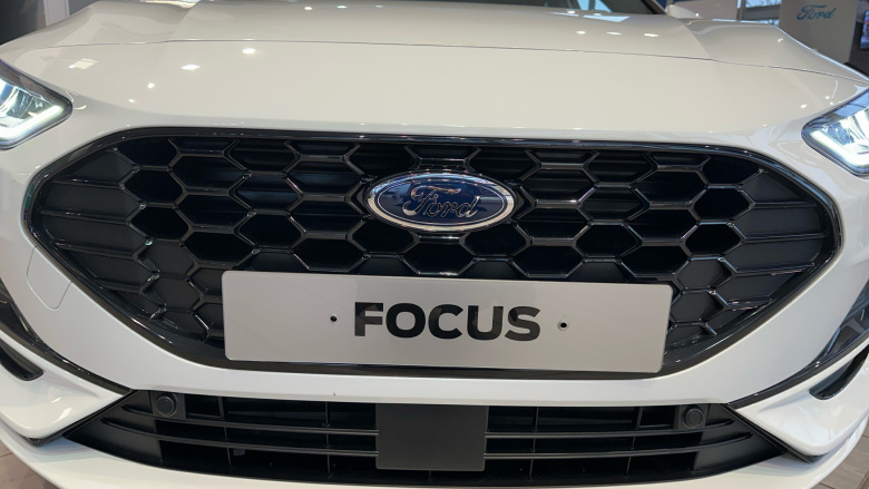 Ford Focus 1.0 EcoBoost Hybrid mHEV 155 ST-Line 5dr Auto Petrol Hatchback